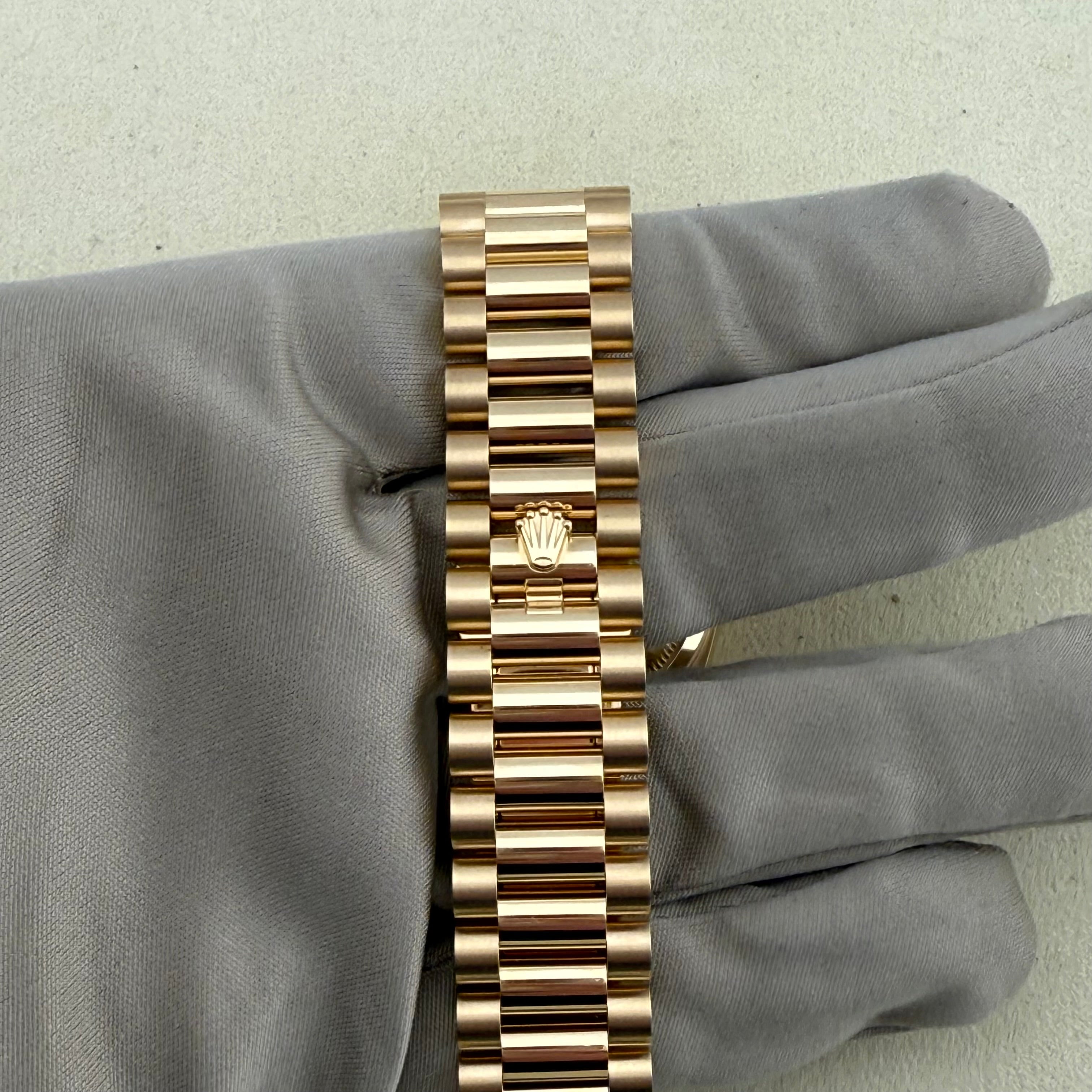 Rolex Day-Date 36 Green Dial 128238