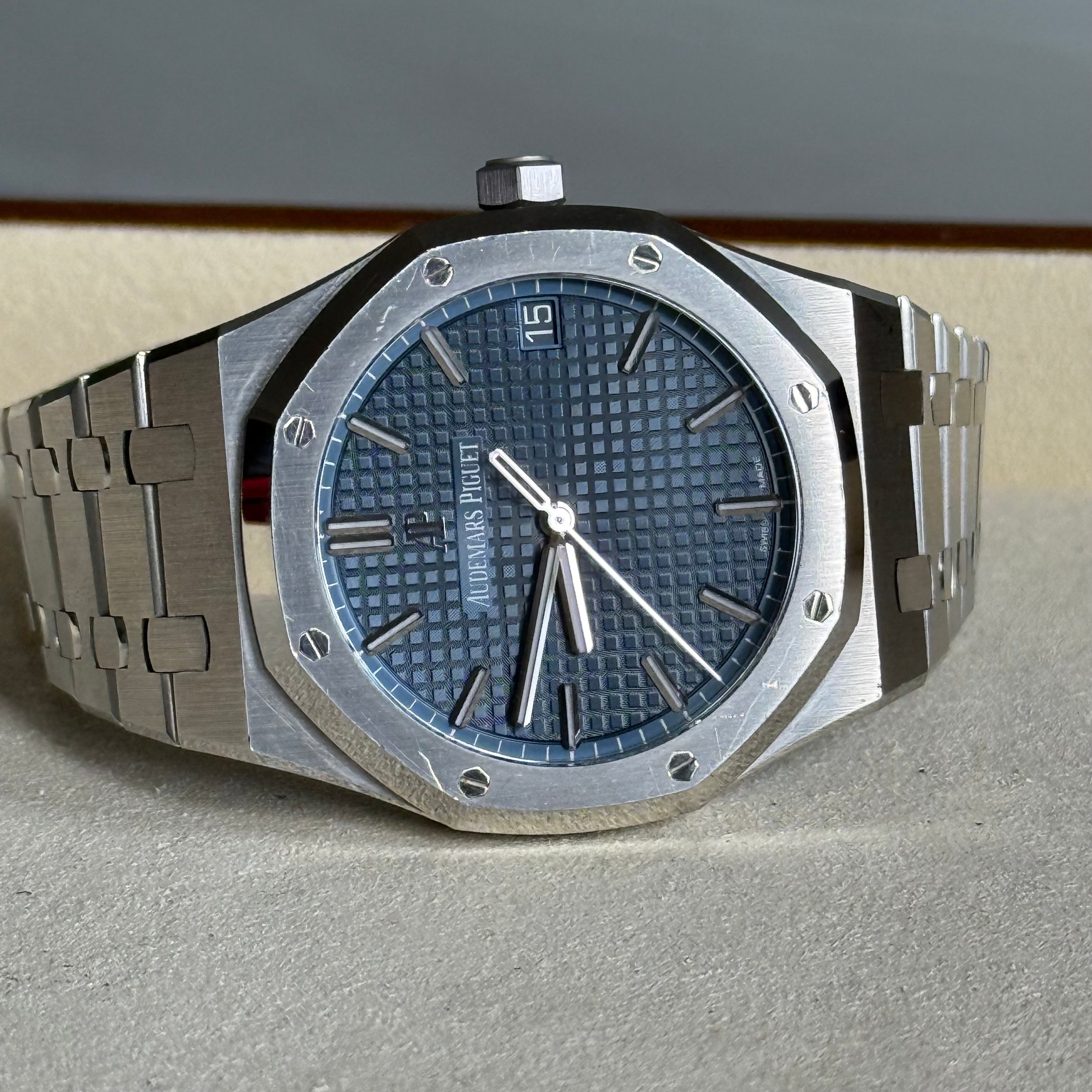 Audemars Piguet Royal Oak Blue Dial 15500ST.OO.1220ST.01