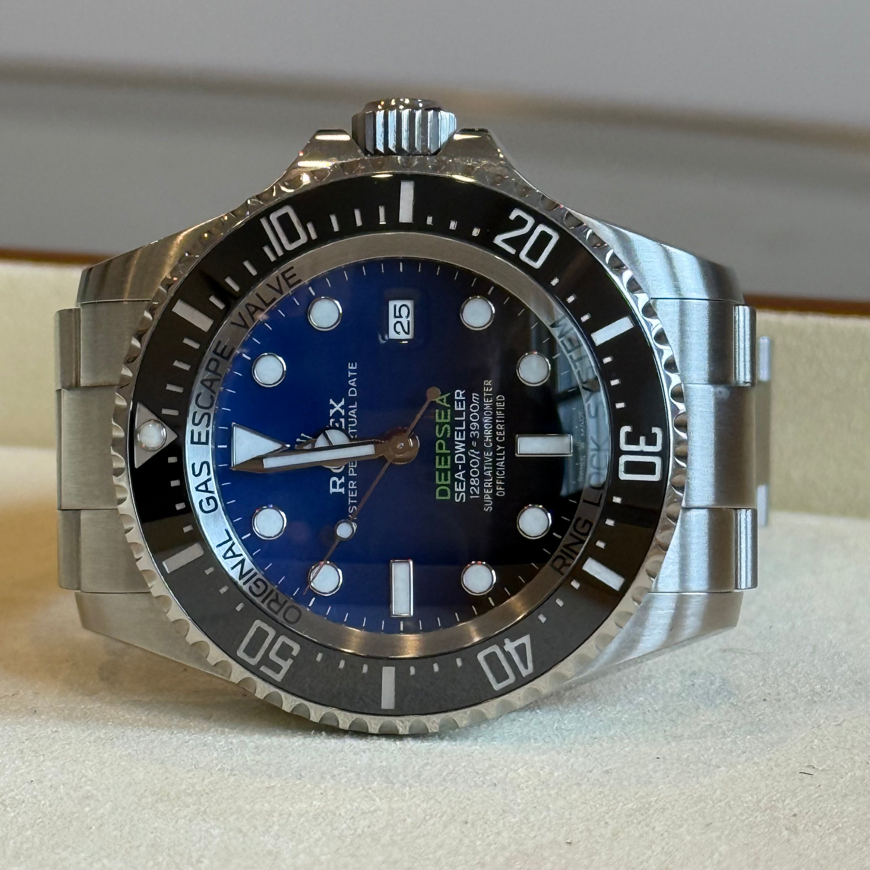 Rolex Sea-Dweller Deepsea James Cameron Blue James Cameron Dial 126660