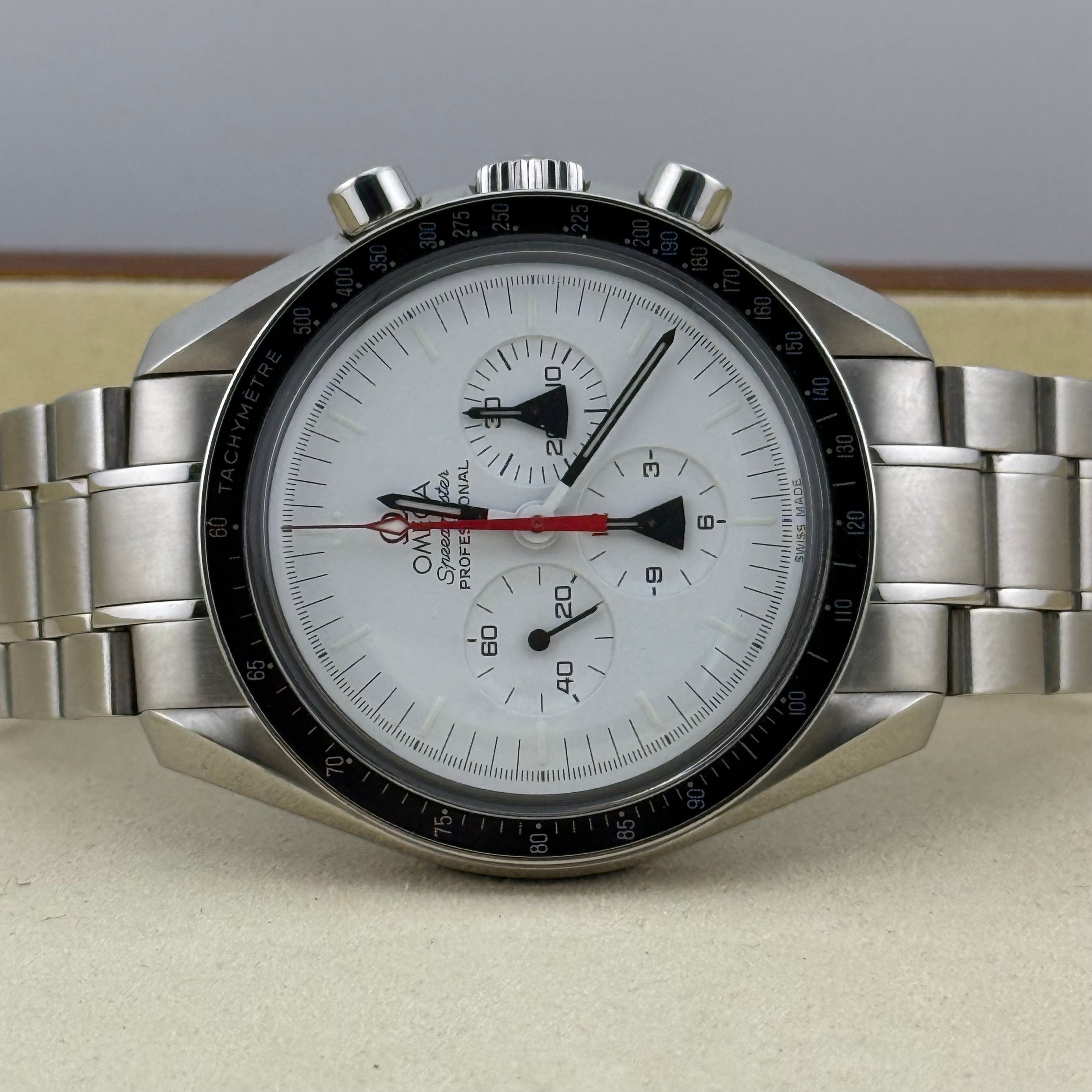 Omega Speedmaster Professional Moonwatch "Alaska Project" Semi-matte white dial Dial 311.32.42.30.04.001