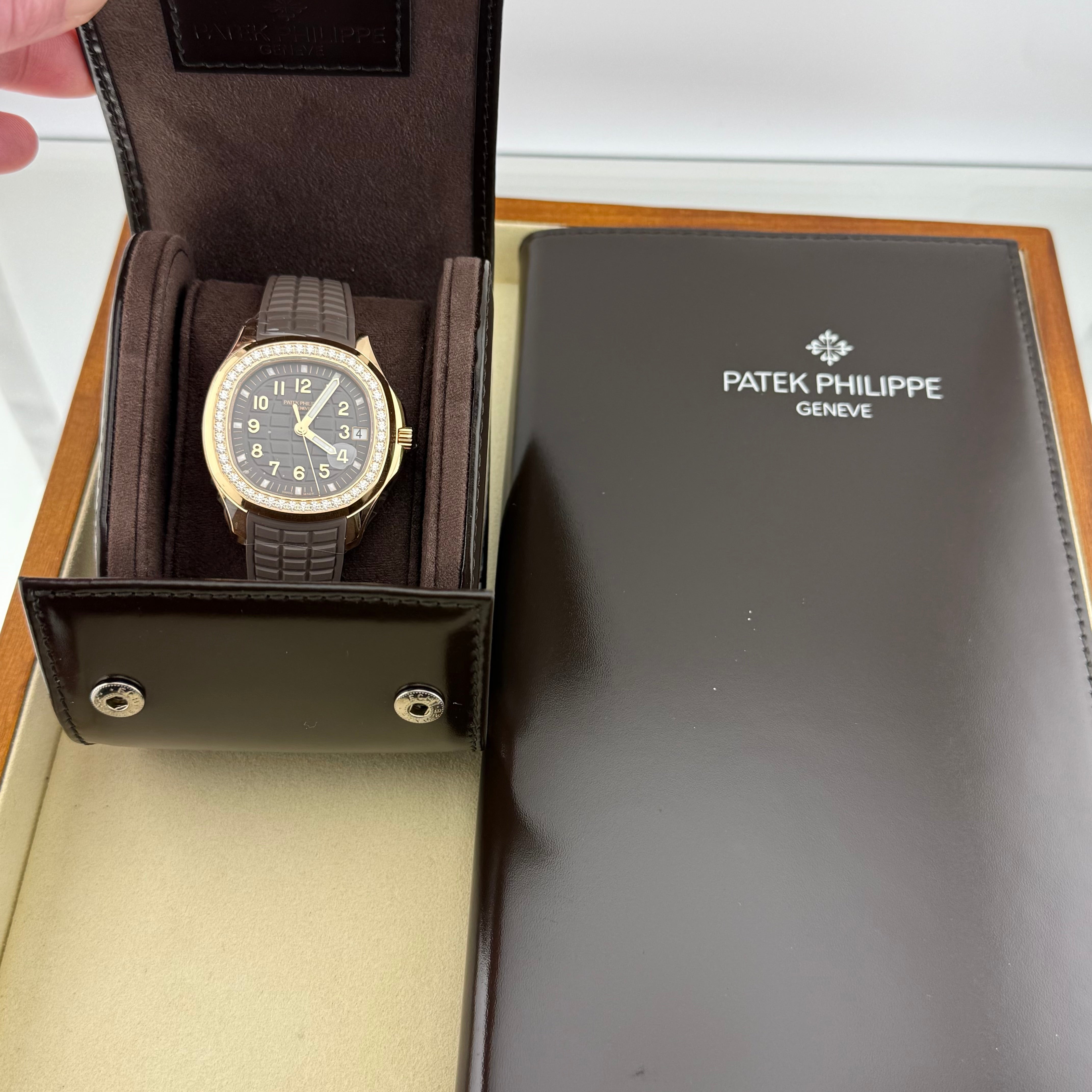 Patek Philippe Aquanaut Luce Taupe Dial 5268/200R-010