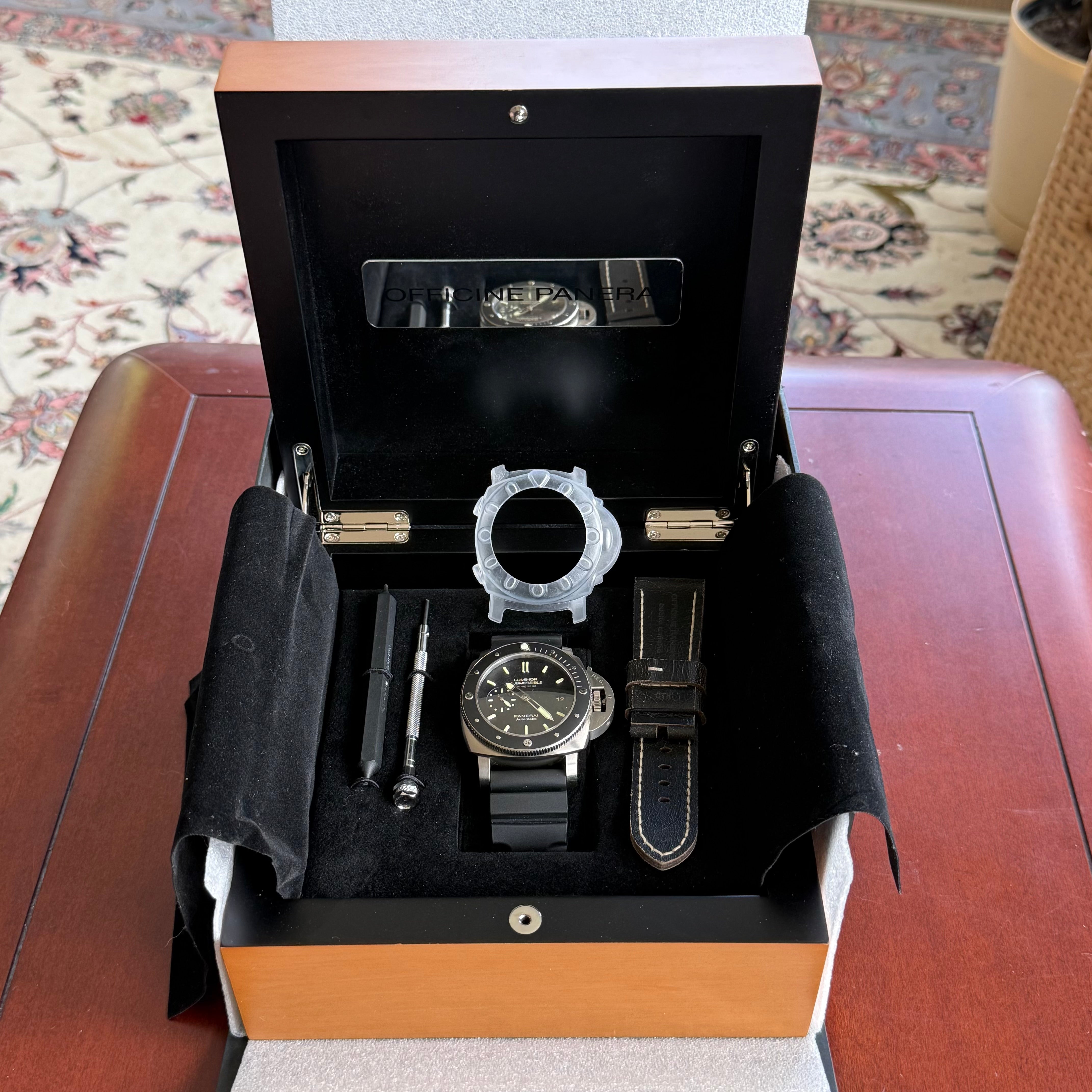Panerai Luminor Submersible 1950 Amagnetic Black Dial PAM00389