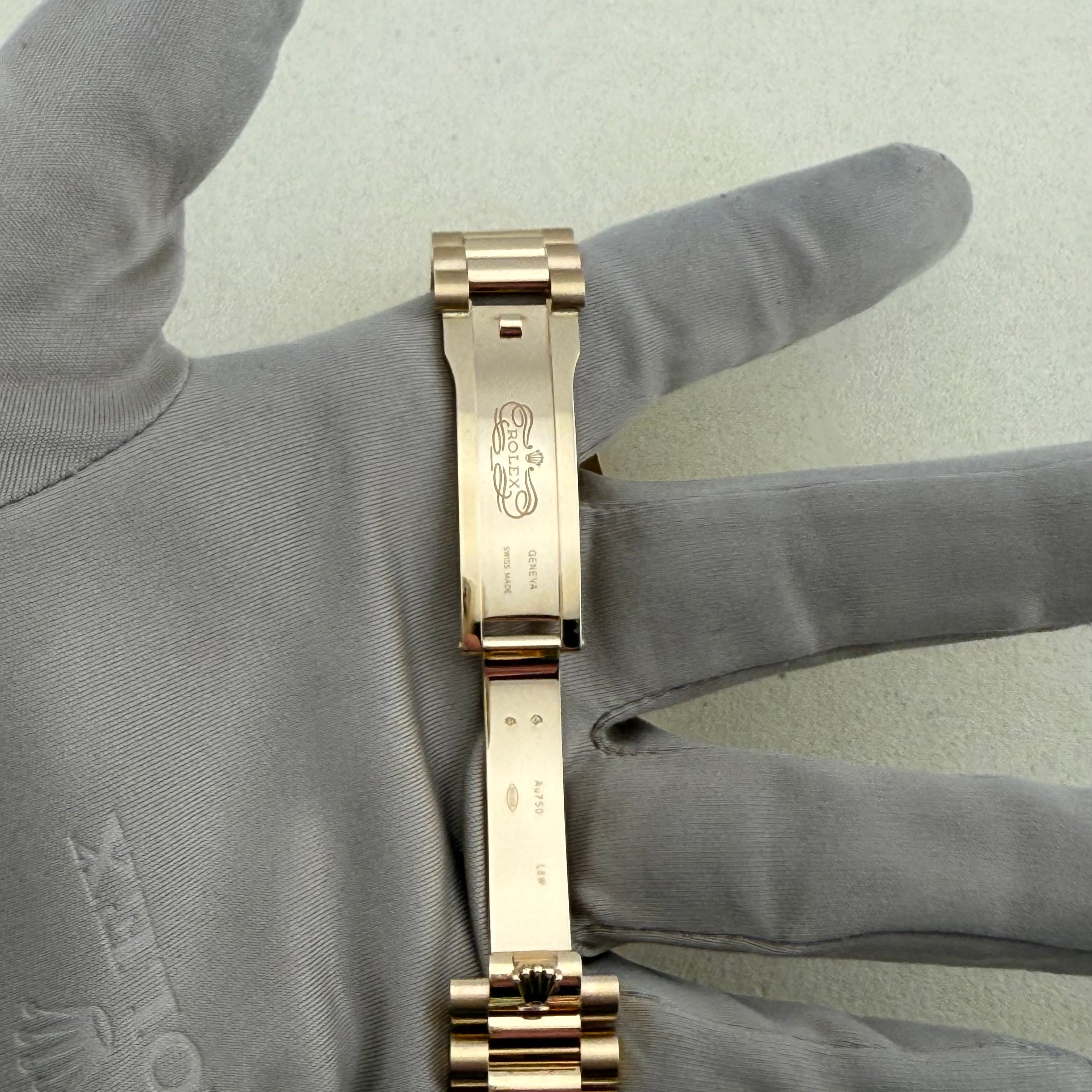 Rolex Day-Date 36 Green Dial 128238