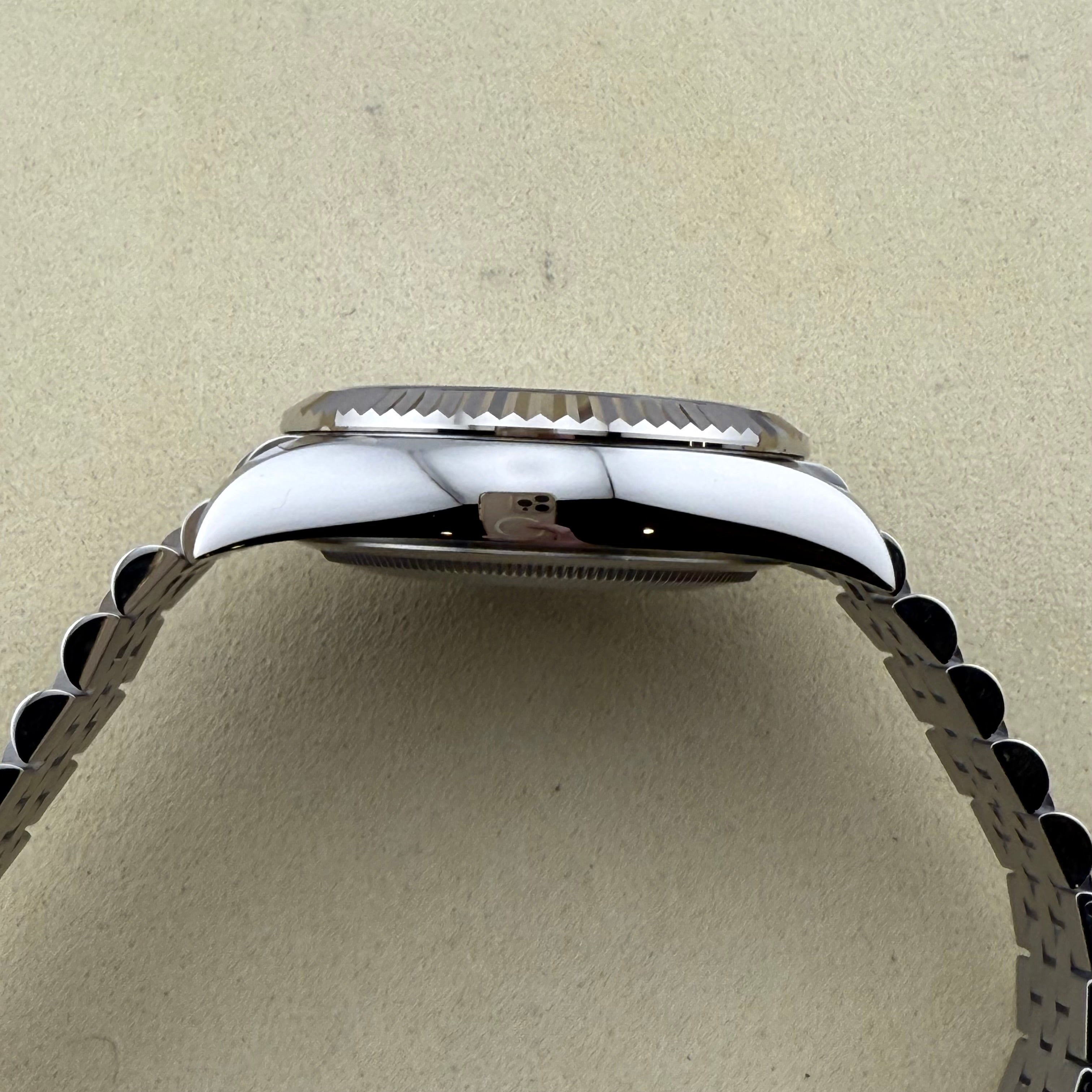 Rolex SkyDweller Black Index Dial 336934