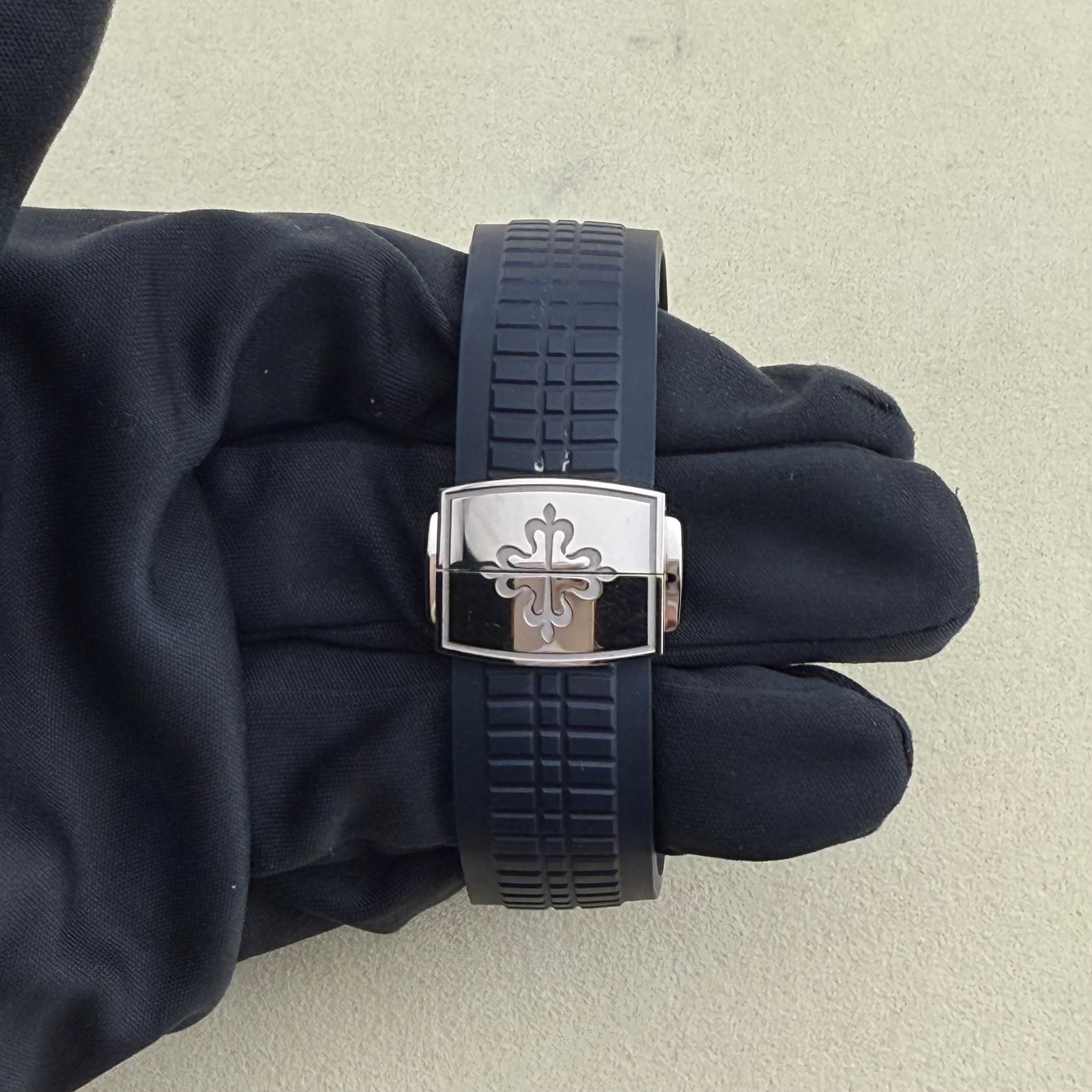 Patek Philippe Aquanaut Night Blue Embossed Dial 5168G-001